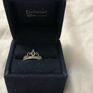 Princess crown ring